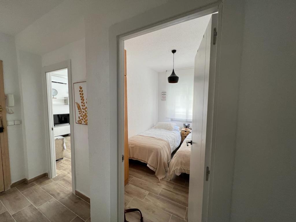 ベニドルムApartamento Centrico Y En Primera Linea De Playaアパートメント エクステリア 写真